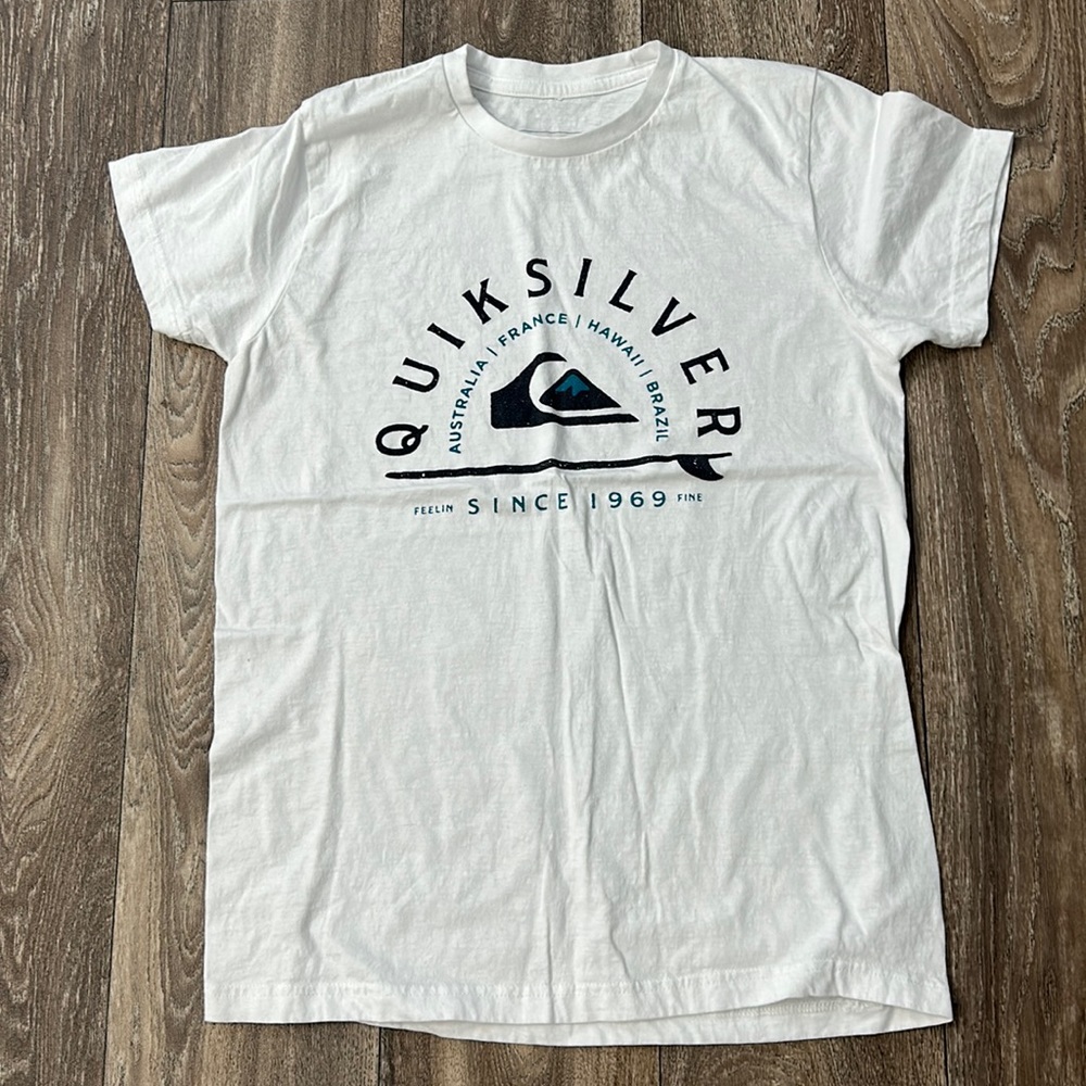 Quicksilver tee